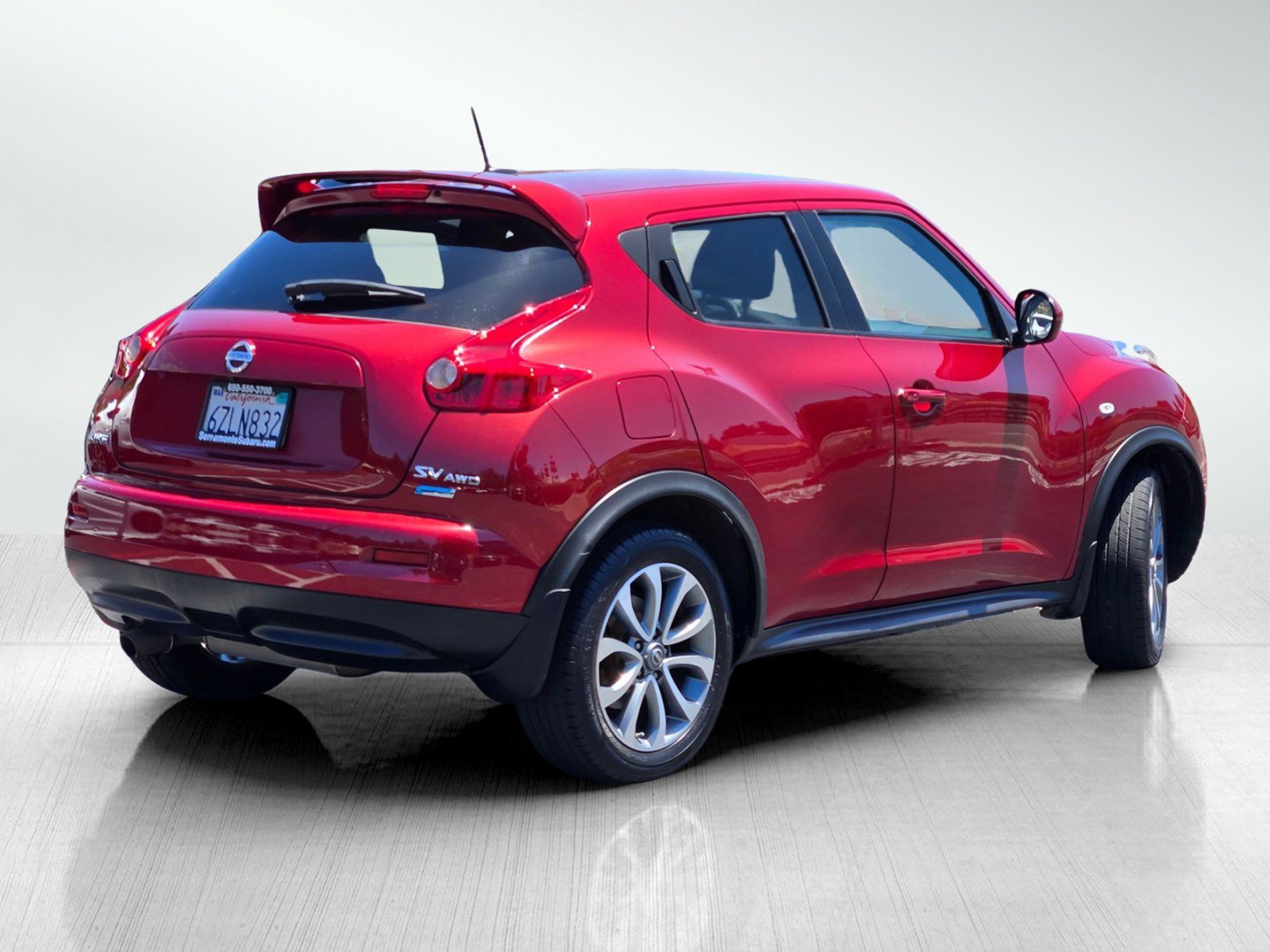 Used 2013 Nissan Juke SV w/ Sport Pkg AWD/4WD image 4