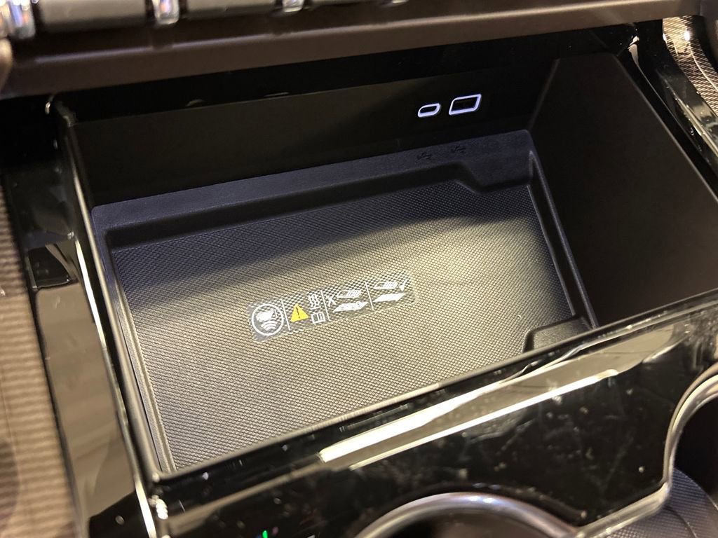 New 2026 GMC Yukon Elevation w/ LPO, Floor Liner Package AWD/4WD image 41