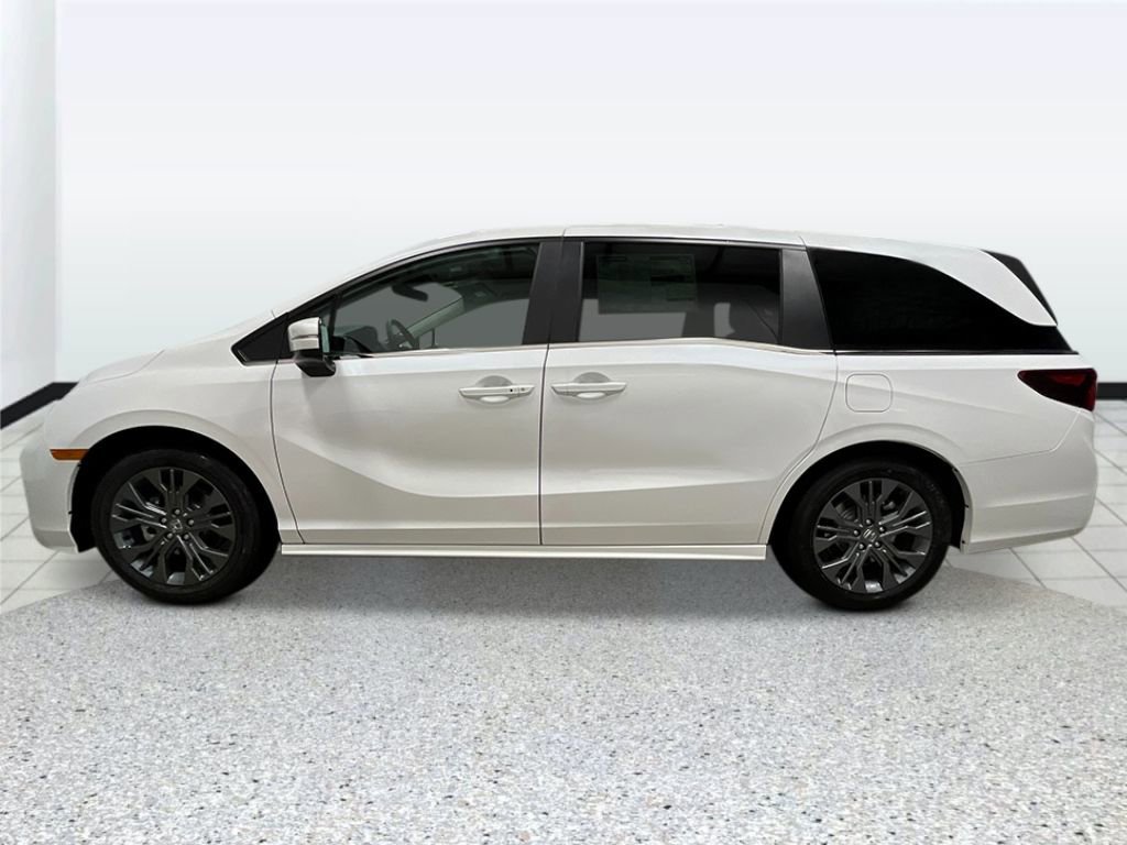 New 2026 Honda Odyssey Touring image 6