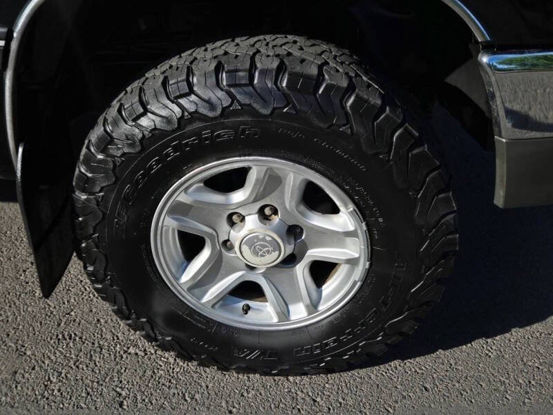 Used 1998 Toyota T100 SR5 w/ Value Pkg AWD/4WD image 25