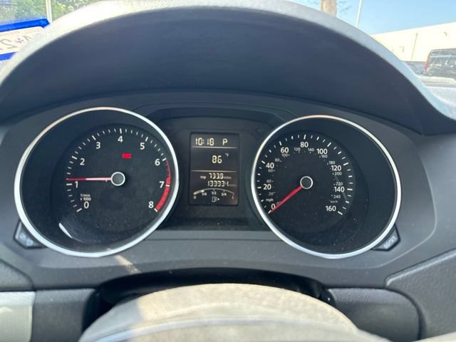 Used 2015 Volkswagen Jetta SE FWD image 6