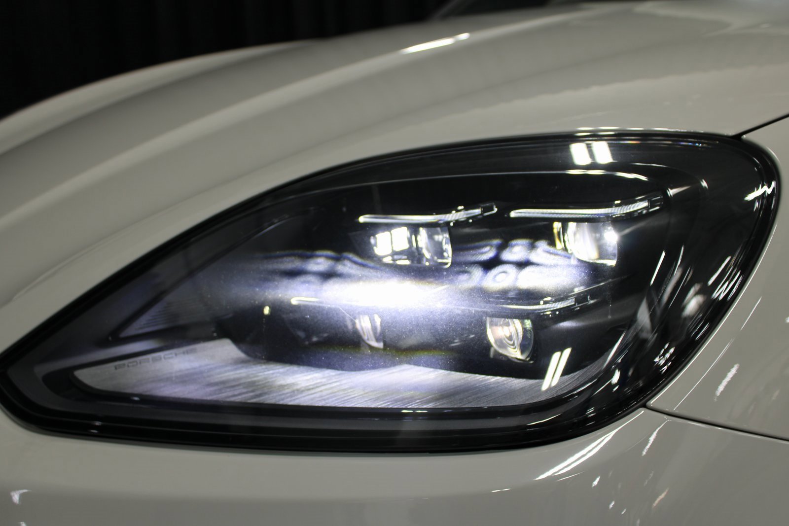 New 2025 Porsche Cayenne Turbo image 15