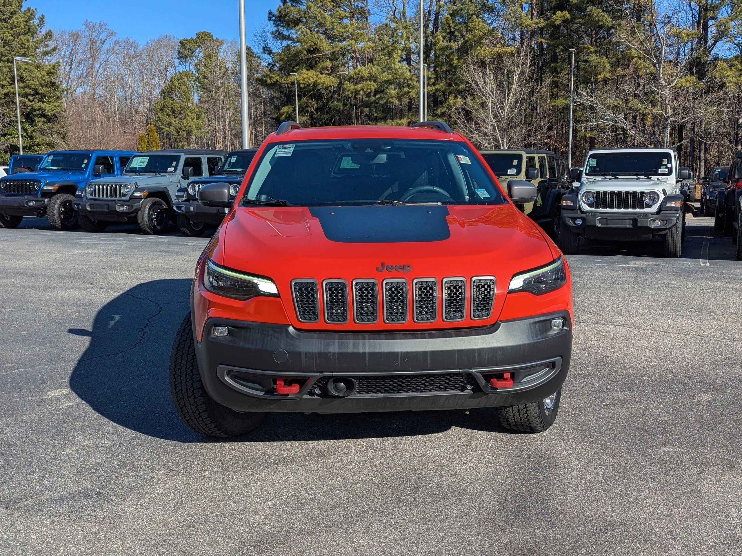 Used 2021 Jeep Cherokee Trailhawk w/ Premium Leather Package video 2
