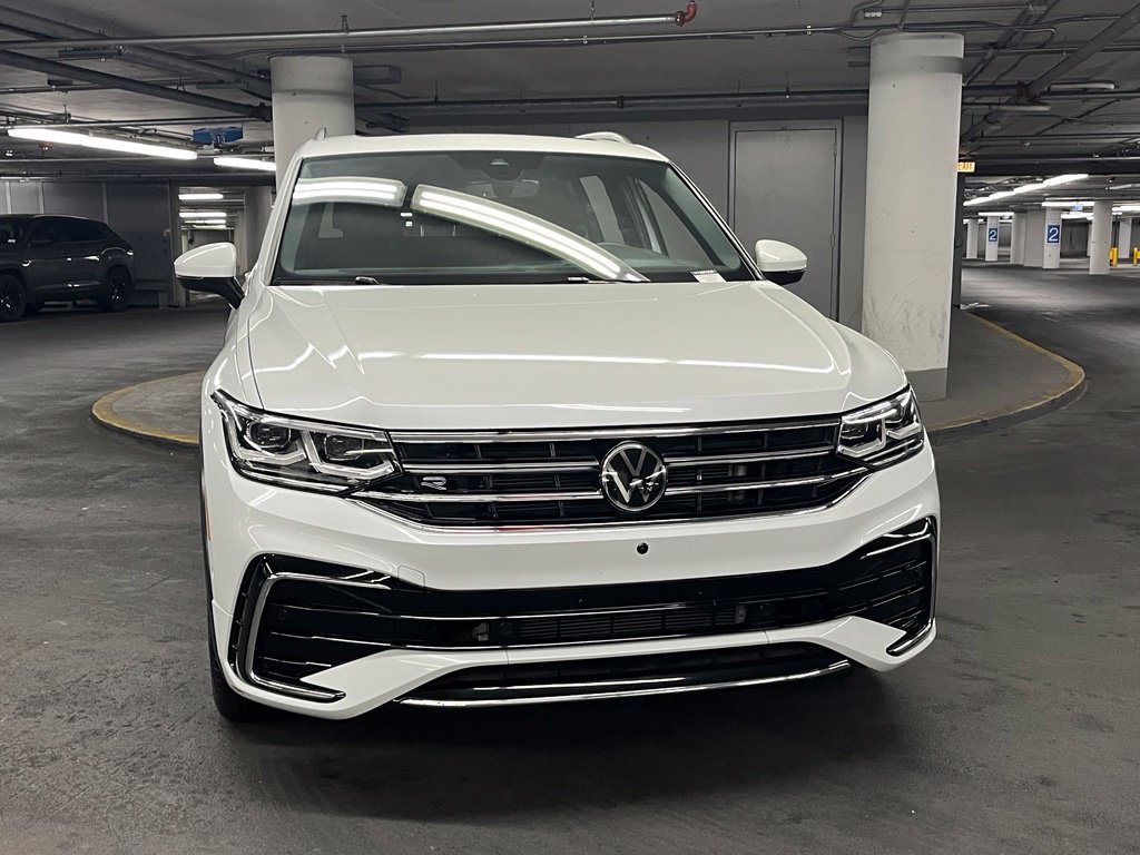 Used 2023 Volkswagen Tiguan SEL R-Line AWD/4WD image 33