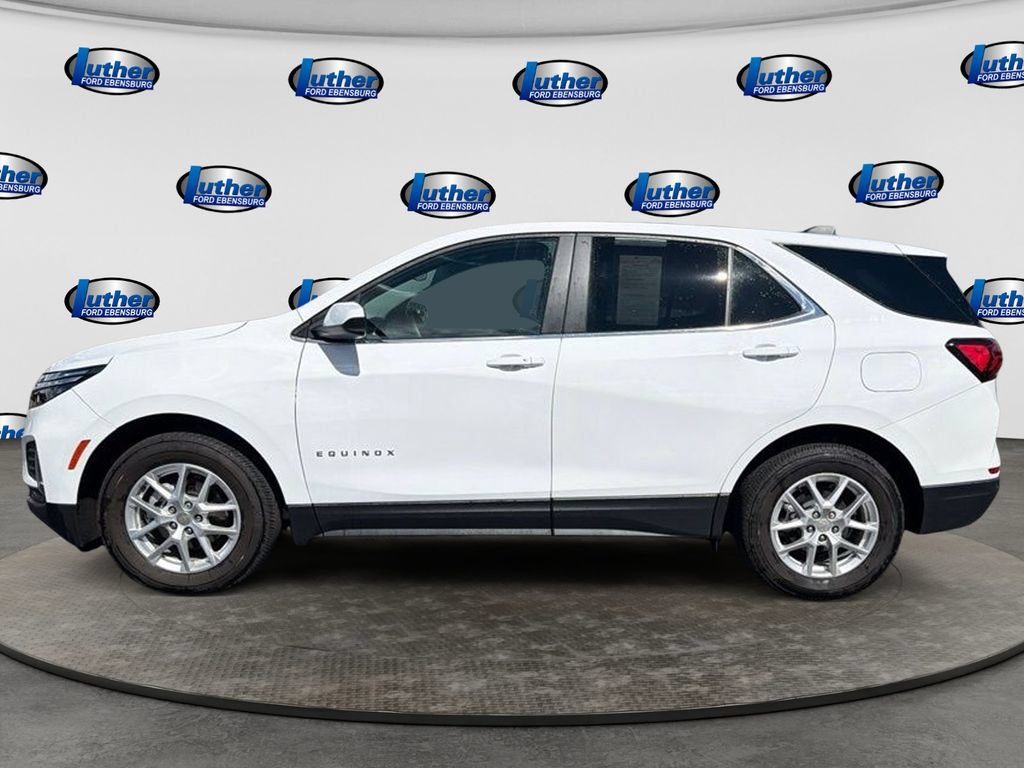 Used 2024 Chevrolet Equinox LT AWD/4WD image 2
