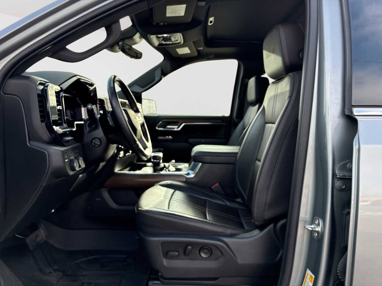 Certified 2023 Chevrolet Silverado 1500 High Country w/ High Country Premium Package image 20