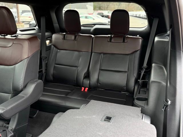 Used 2023 Ford Explorer Platinum w/ Technology Package image 22