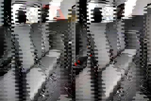 Used 2018 Chevrolet Traverse LT w/ LPO, Cargo Package image 26