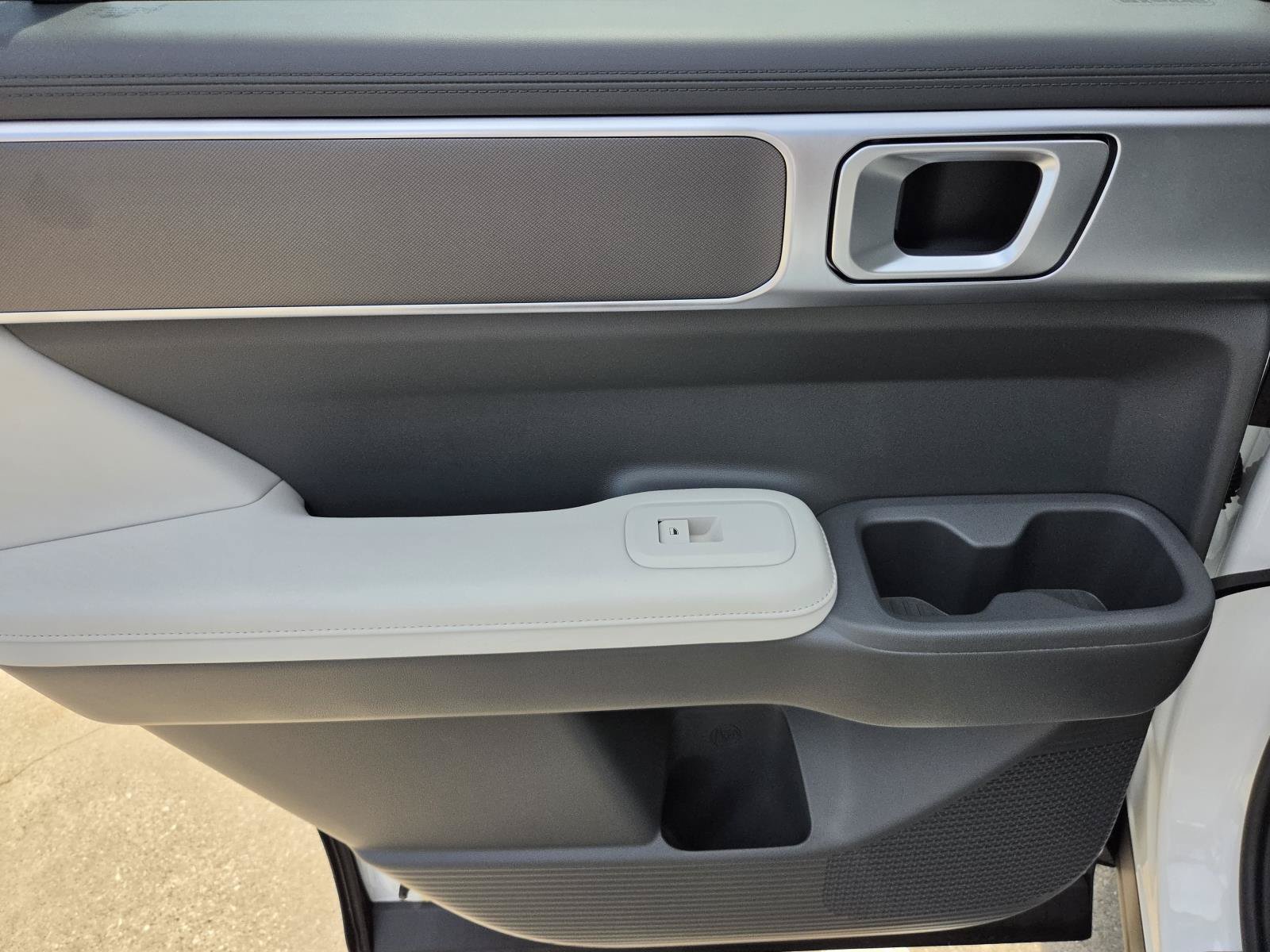 New 2027 Hyundai Santa Fe SEL FWD image 11