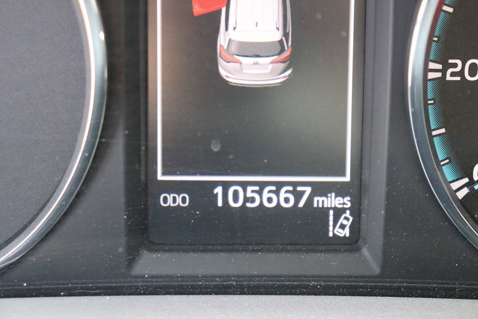Used 2018 Toyota RAV4 XLE w/ Carpet Mat Package AWD/4WD image 11