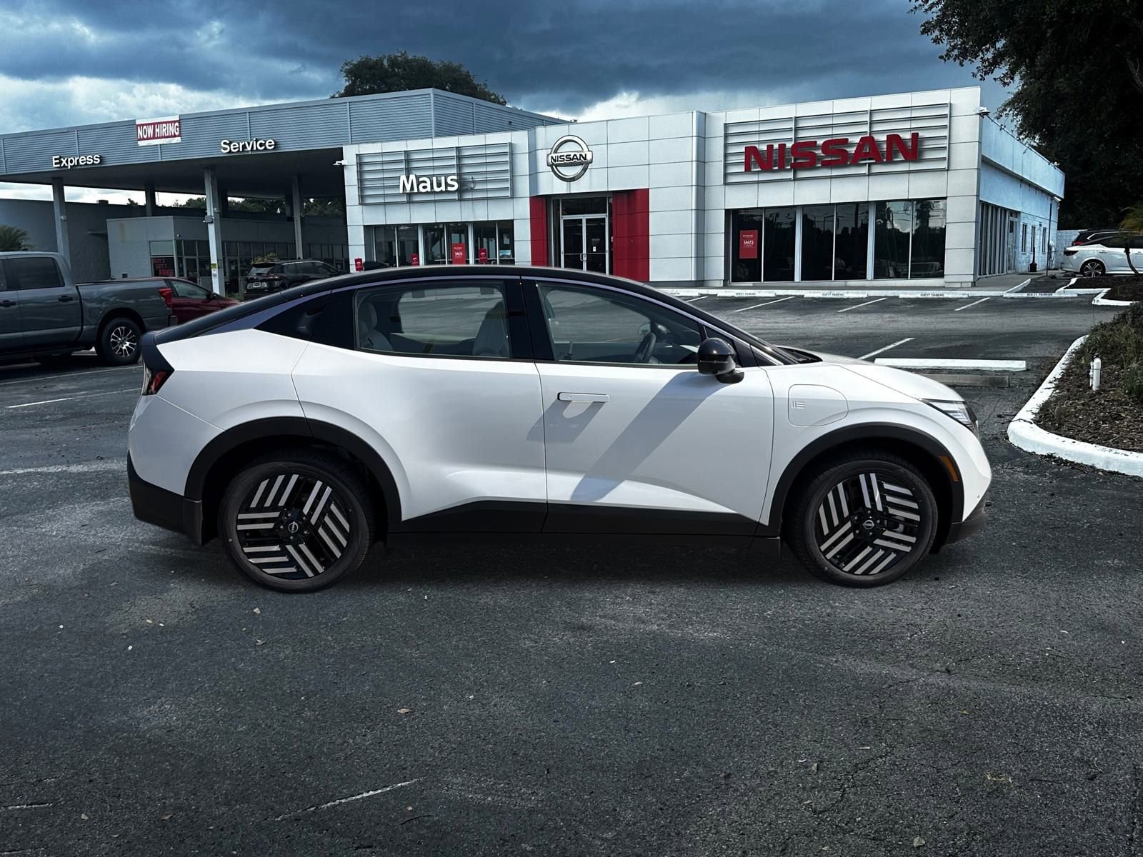 New 2026 Nissan Leaf SV+ image 3
