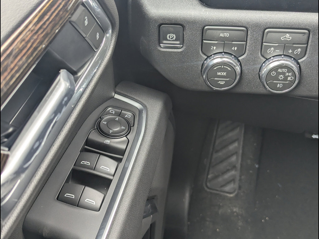 New 2026 GMC Sierra 1500 Elevation image 20
