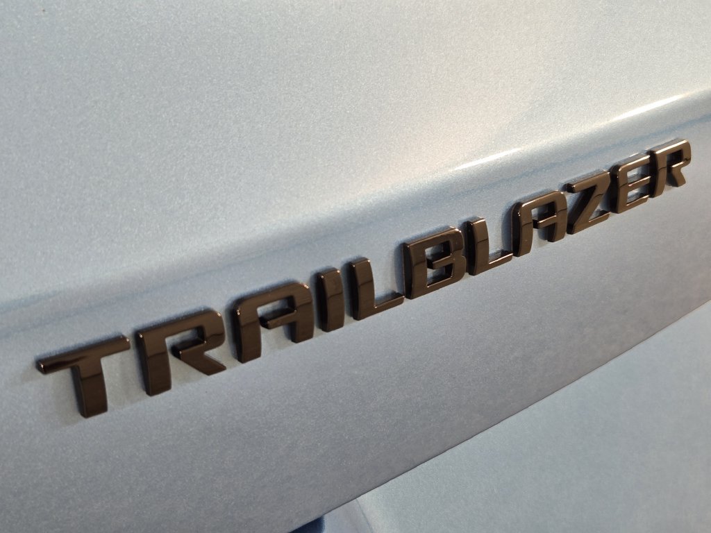 New 2026 Chevrolet TrailBlazer RS w/ Convenience Package FWD image 13