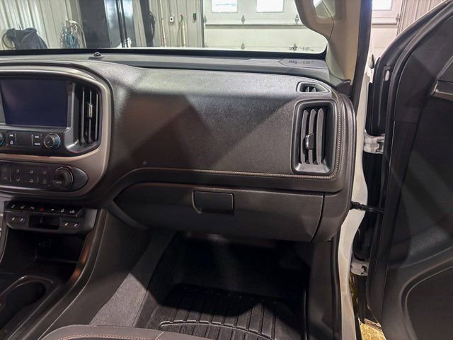 Used 2021 GMC Canyon AT4 w/ Driver Alert Package image 25