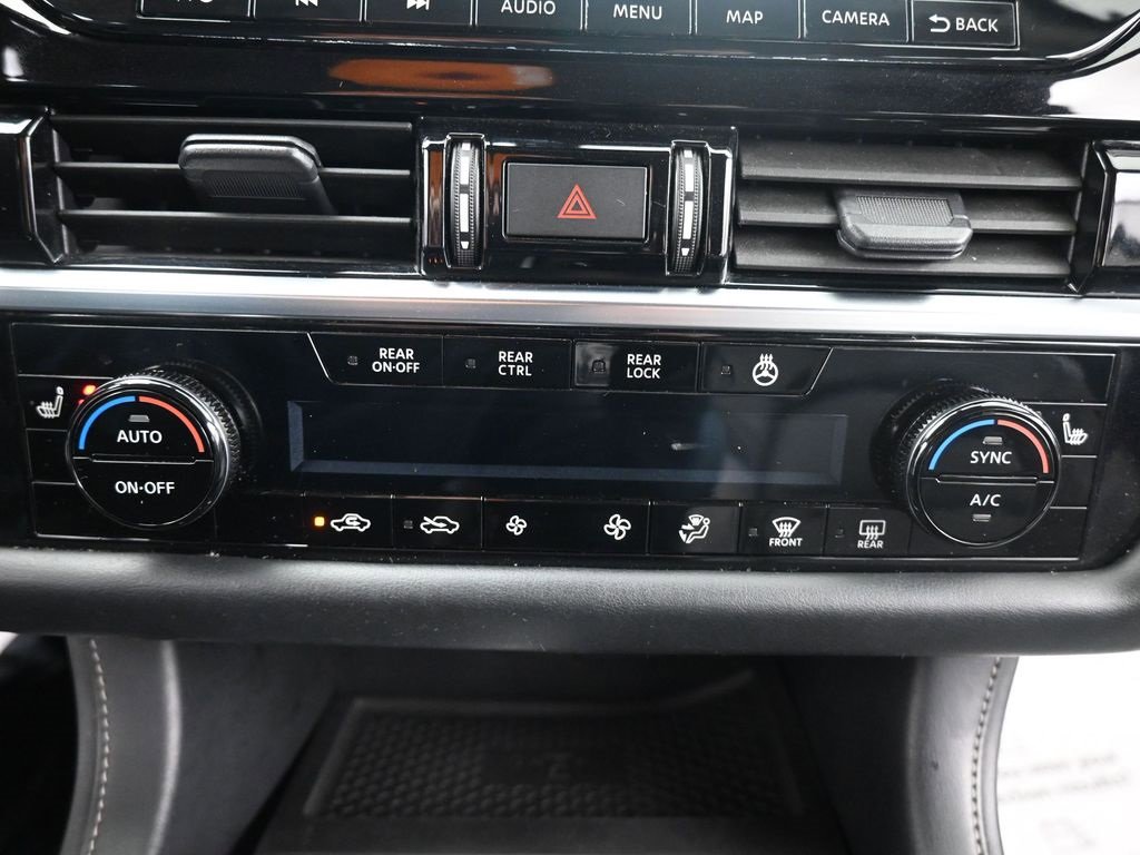 Used 2023 Nissan Pathfinder SL w/ SL Premium Package image 26