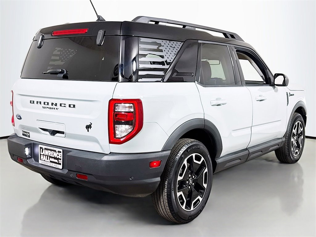 Used 2024 Ford Bronco Sport Outer Banks w/ Tech Package image 4