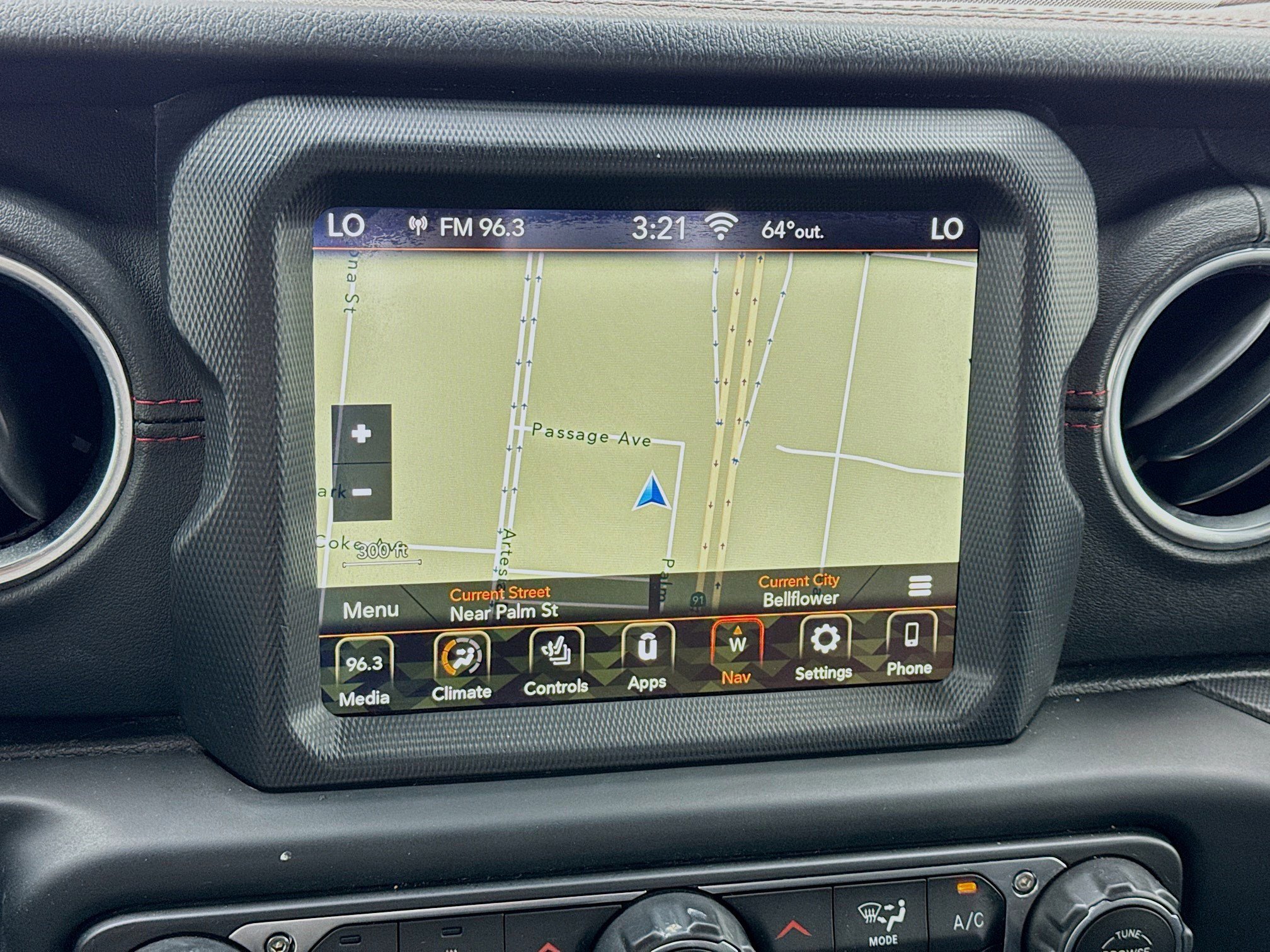 Used 2020 Jeep Gladiator Rubicon image 9