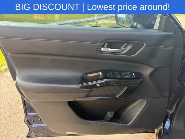 Used 2022 Nissan Pathfinder SV FWD image 24