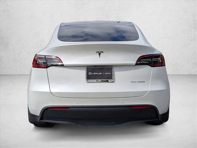 Used 2021 Tesla Model Y Long Range image 7