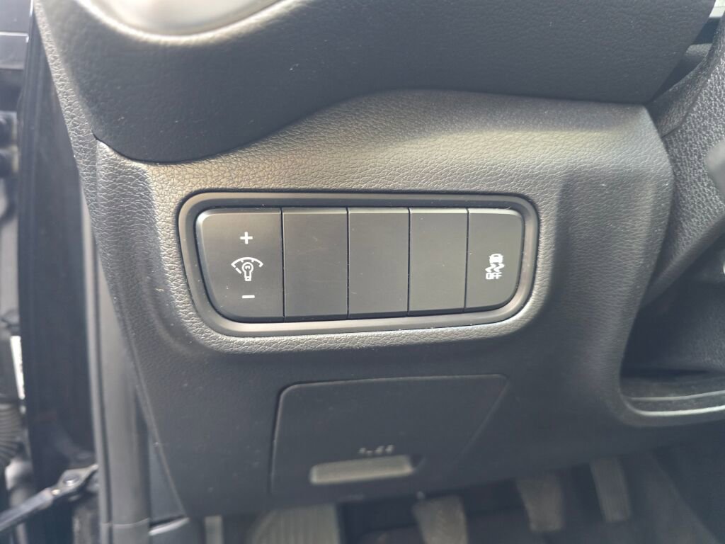 Used 2021 Kia Soul LX image 20