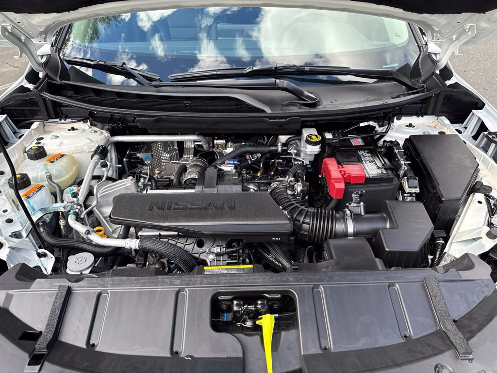 Certified 2026 Nissan Rogue Dark Armor FWD image 29