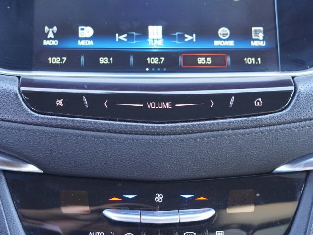 Used 2018 Cadillac XT5 FWD image 27