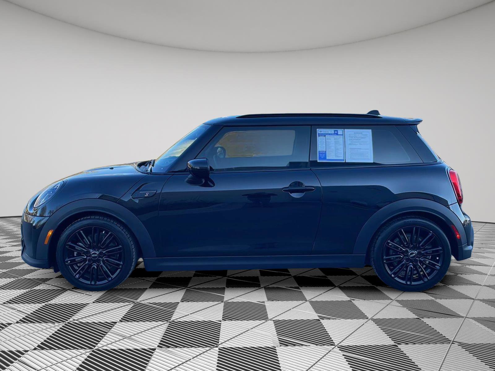 Used 2024 MINI Cooper S image 10