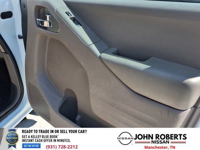 Used 2015 Nissan Frontier SV AWD/4WD image 17