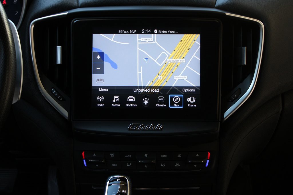 Used 2020 Maserati Ghibli image 16