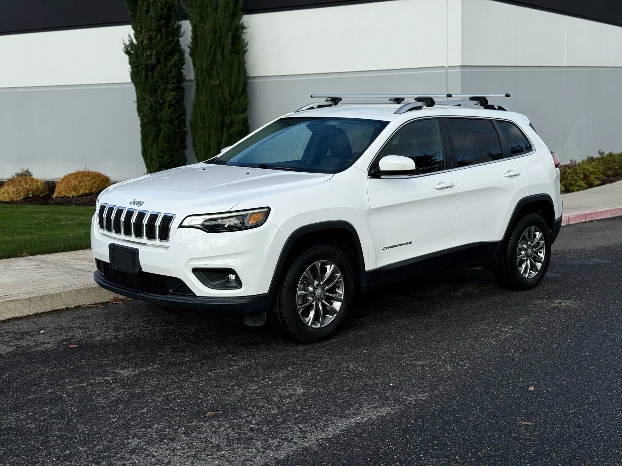 Used 2019 Jeep Cherokee Latitude Plus w/ Cold Weather Group