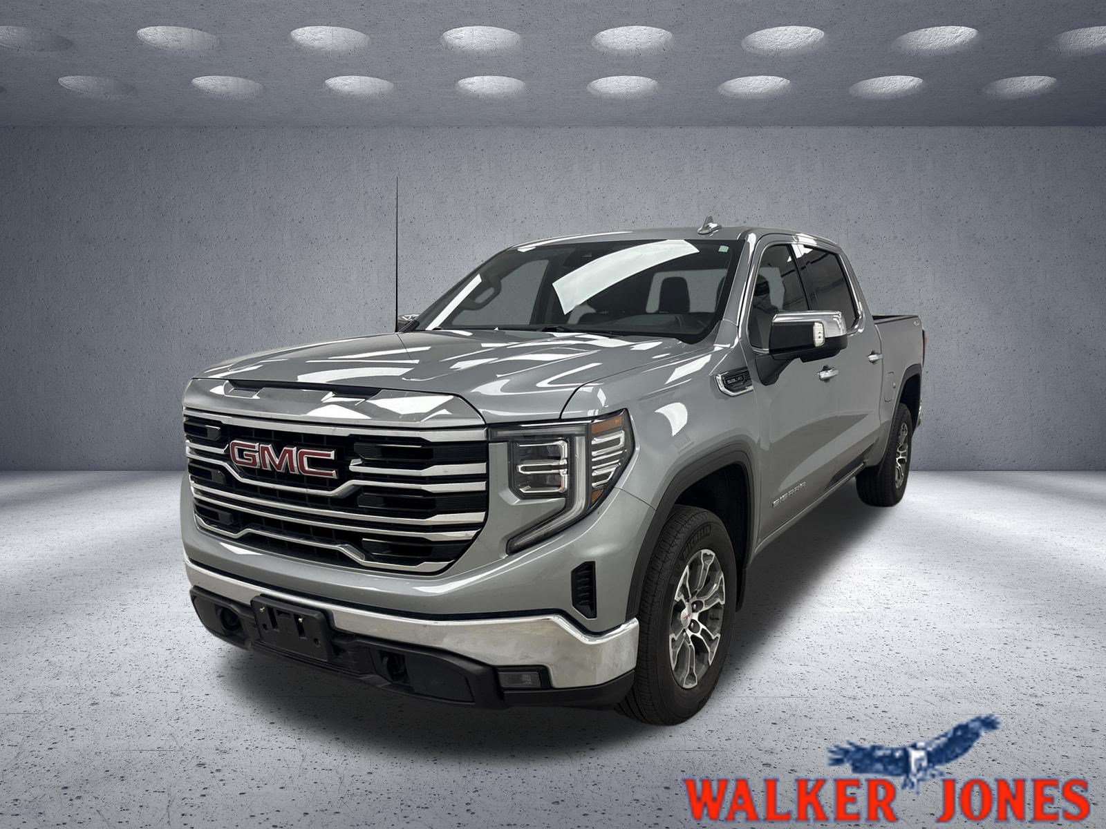 Used 2025 GMC Sierra 1500 SLT AWD/4WD image 1