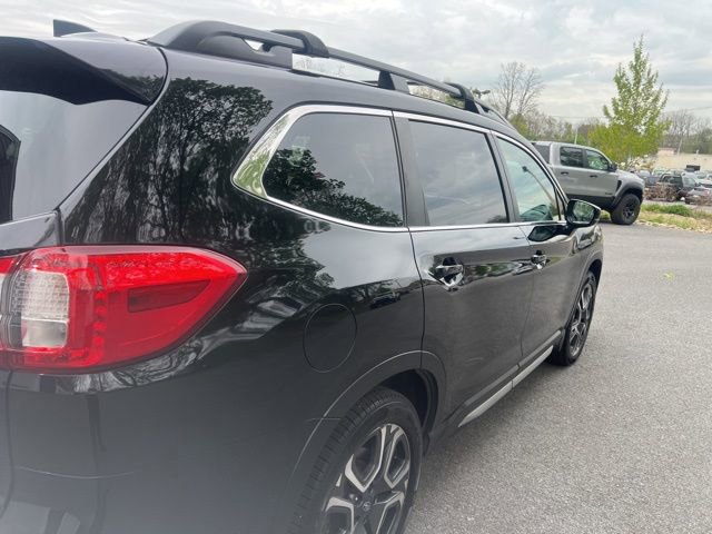 Used 2024 Subaru Ascent Limited AWD/4WD image 5