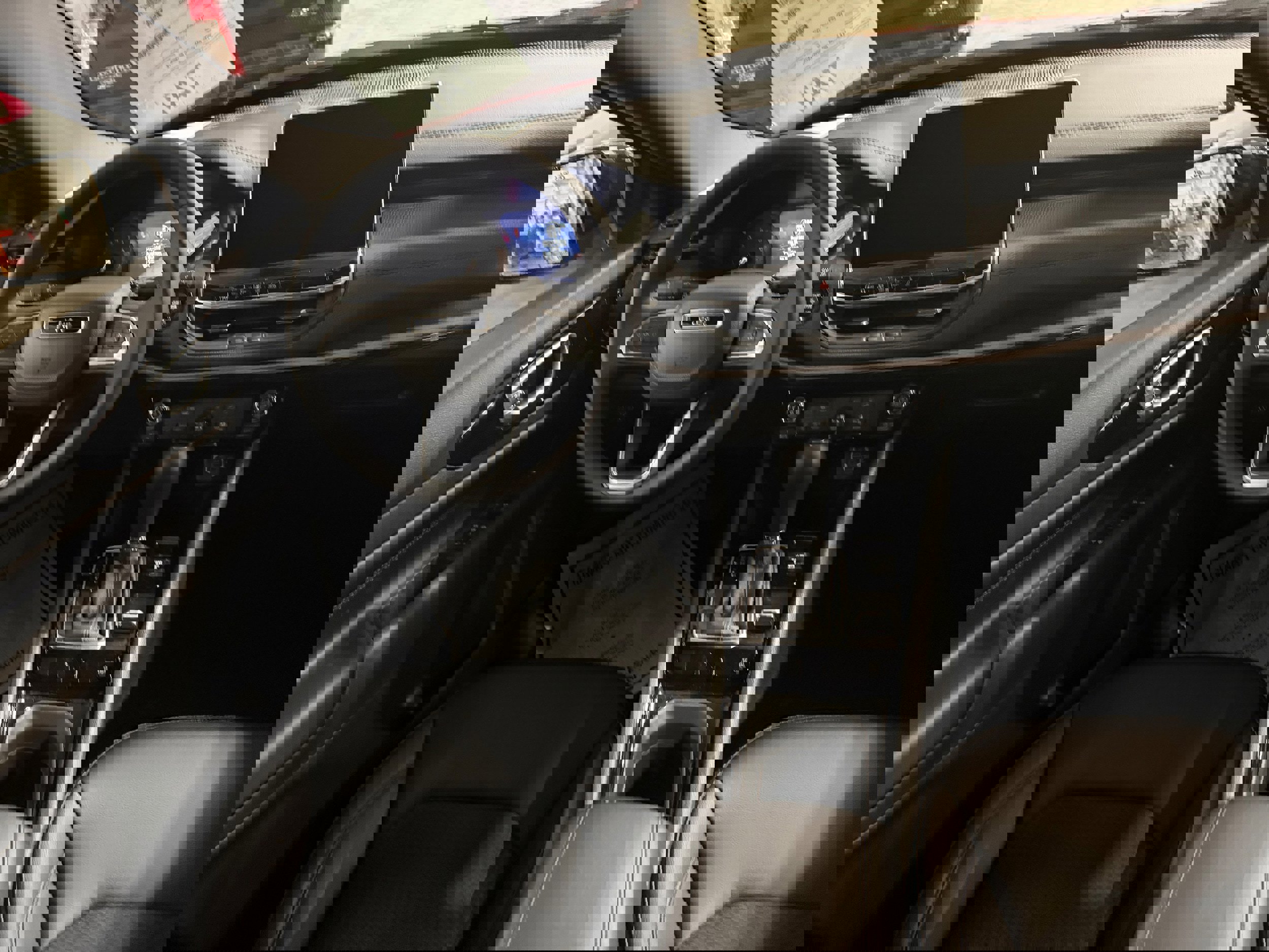 New 2026 Jeep Compass Latitude image 9