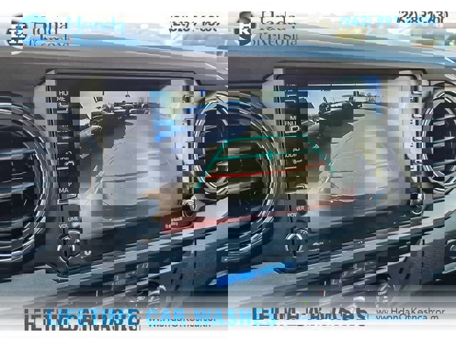 Used 2022 Toyota Tacoma TRD Off-Road w/ Technology Package image 16