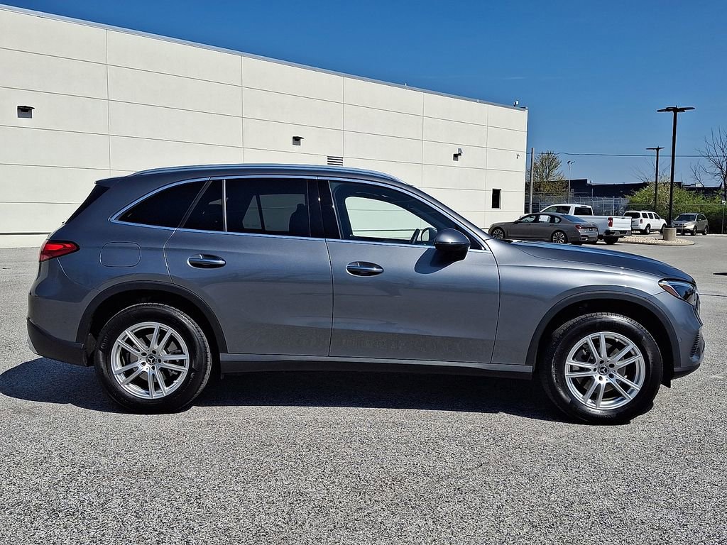Used 2023 Mercedes-Benz GLC 300 4MATIC image 10