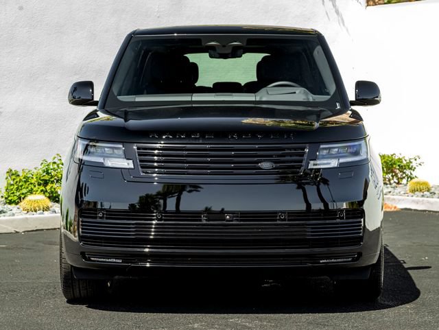 Used 2026 Land Rover Range Rover Long Wheel Base SV AWD/4WD image 3