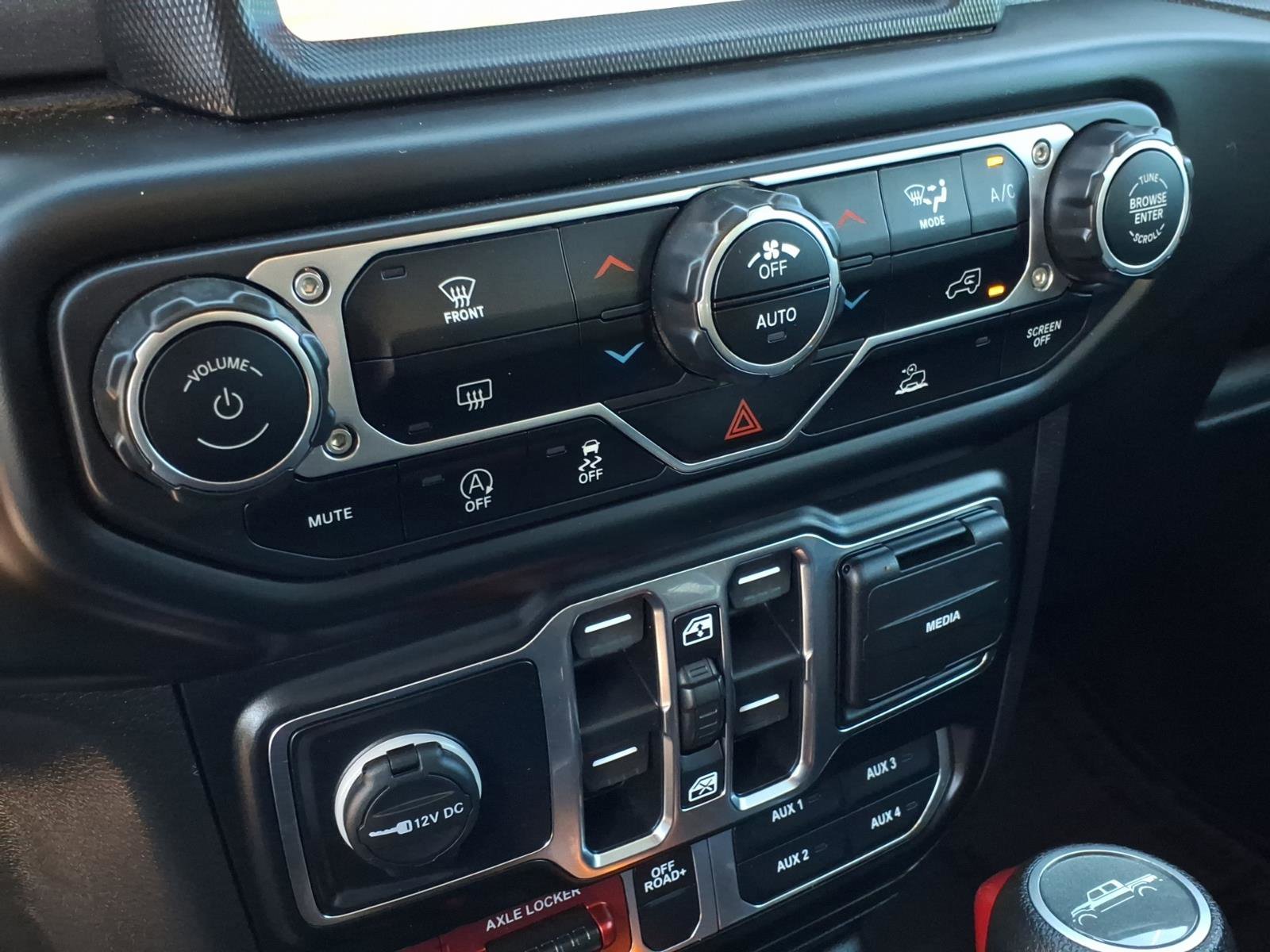 Used 2022 Jeep Gladiator Mojave w/ LED Lighting Group image 21