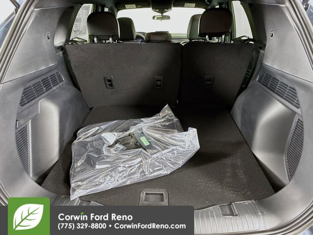 New 2026 Ford Escape ST-Line w/ Cold Weather Package AWD/4WD image 26