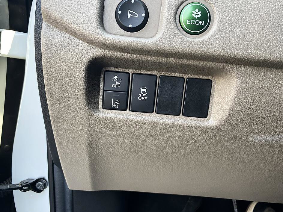 Used 2021 Honda Pilot EX image 23