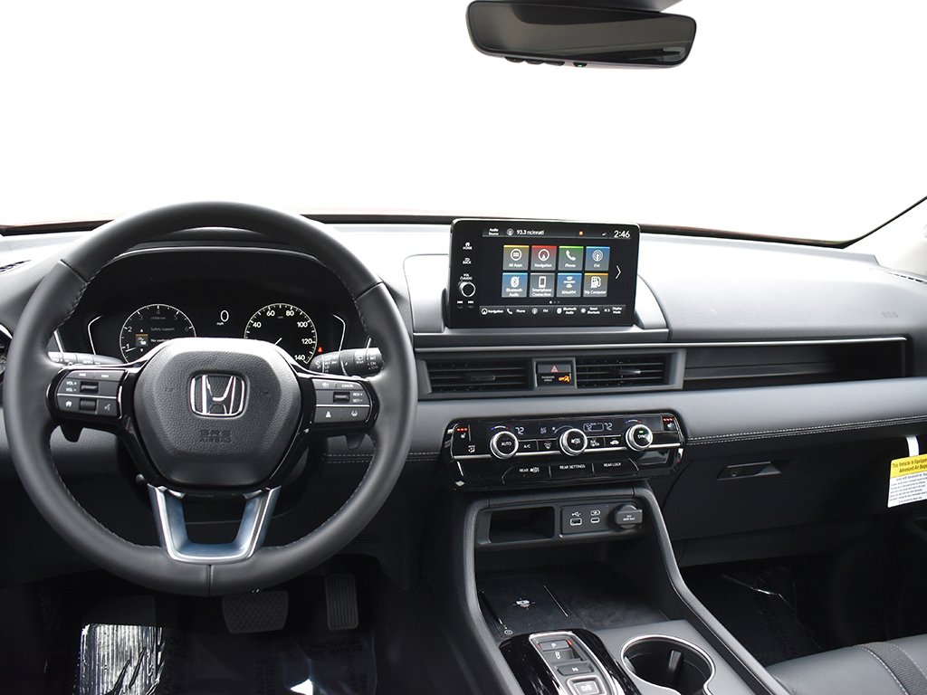 New 2025 Honda Pilot Touring image 15