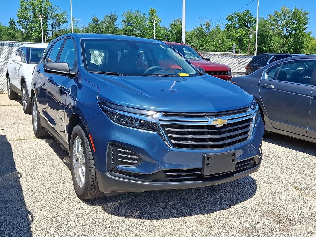 Certified 2024 Chevrolet Equinox LS FWD image 6