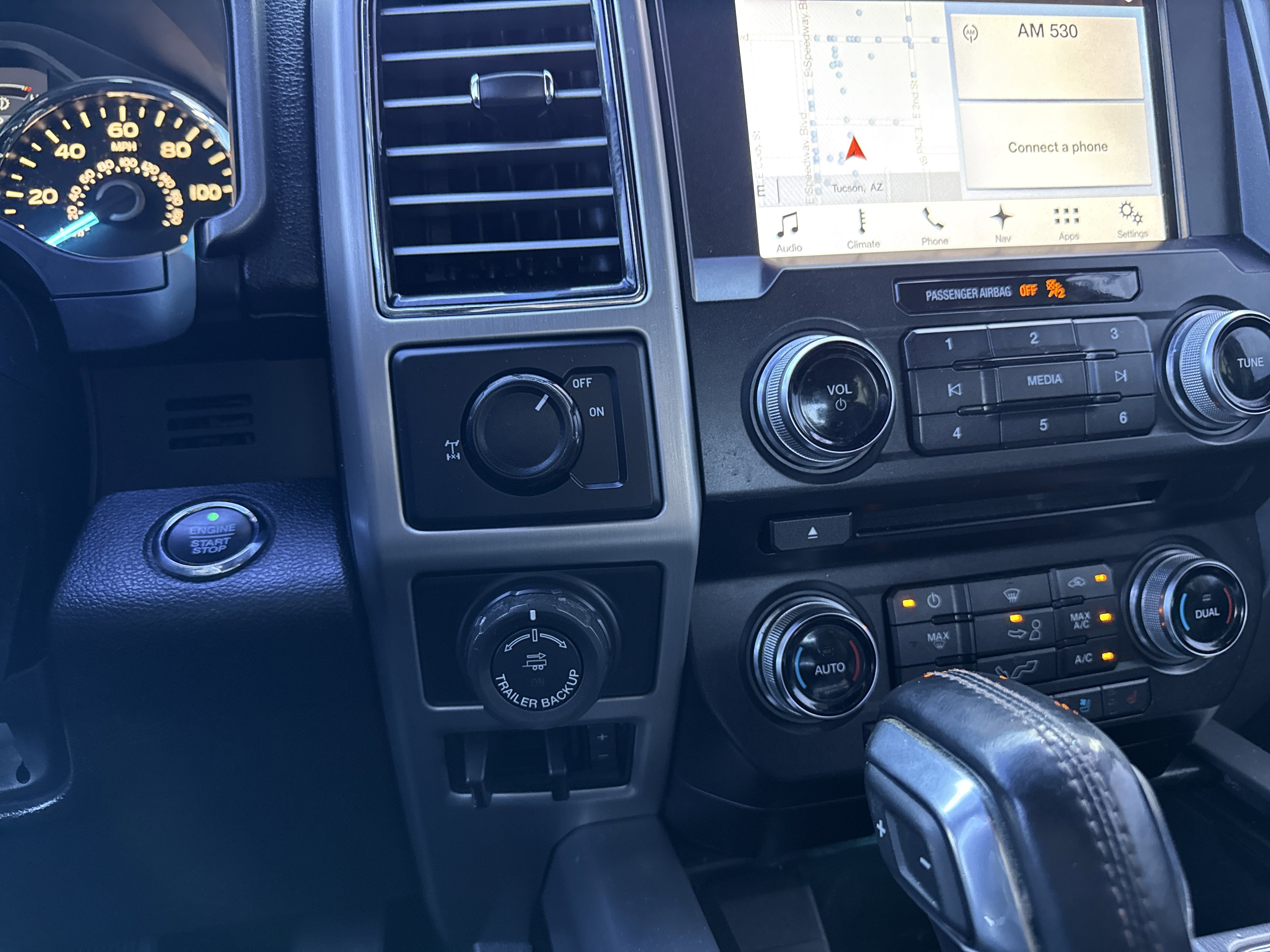 Used 2018 Ford F150 Platinum w/ Equipment Group 701A Luxury image 23