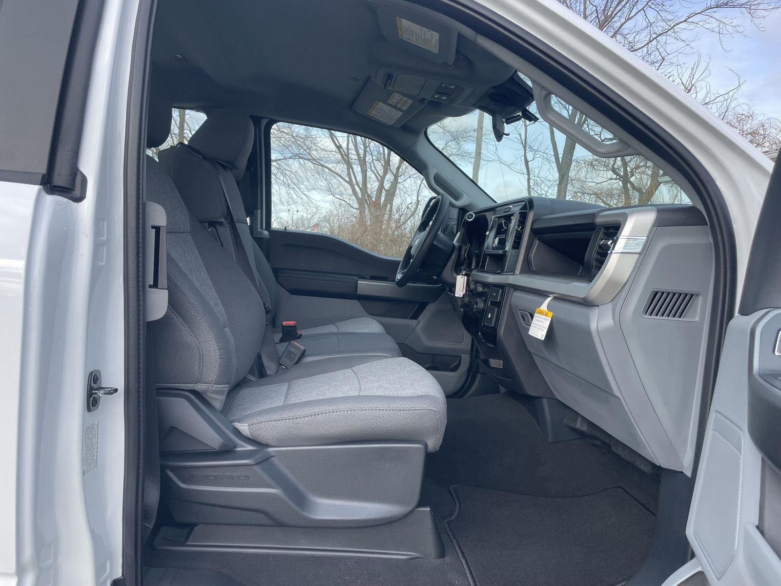 New 2026 Ford F250 XL w/ STX Appearance Package AWD/4WD image 24