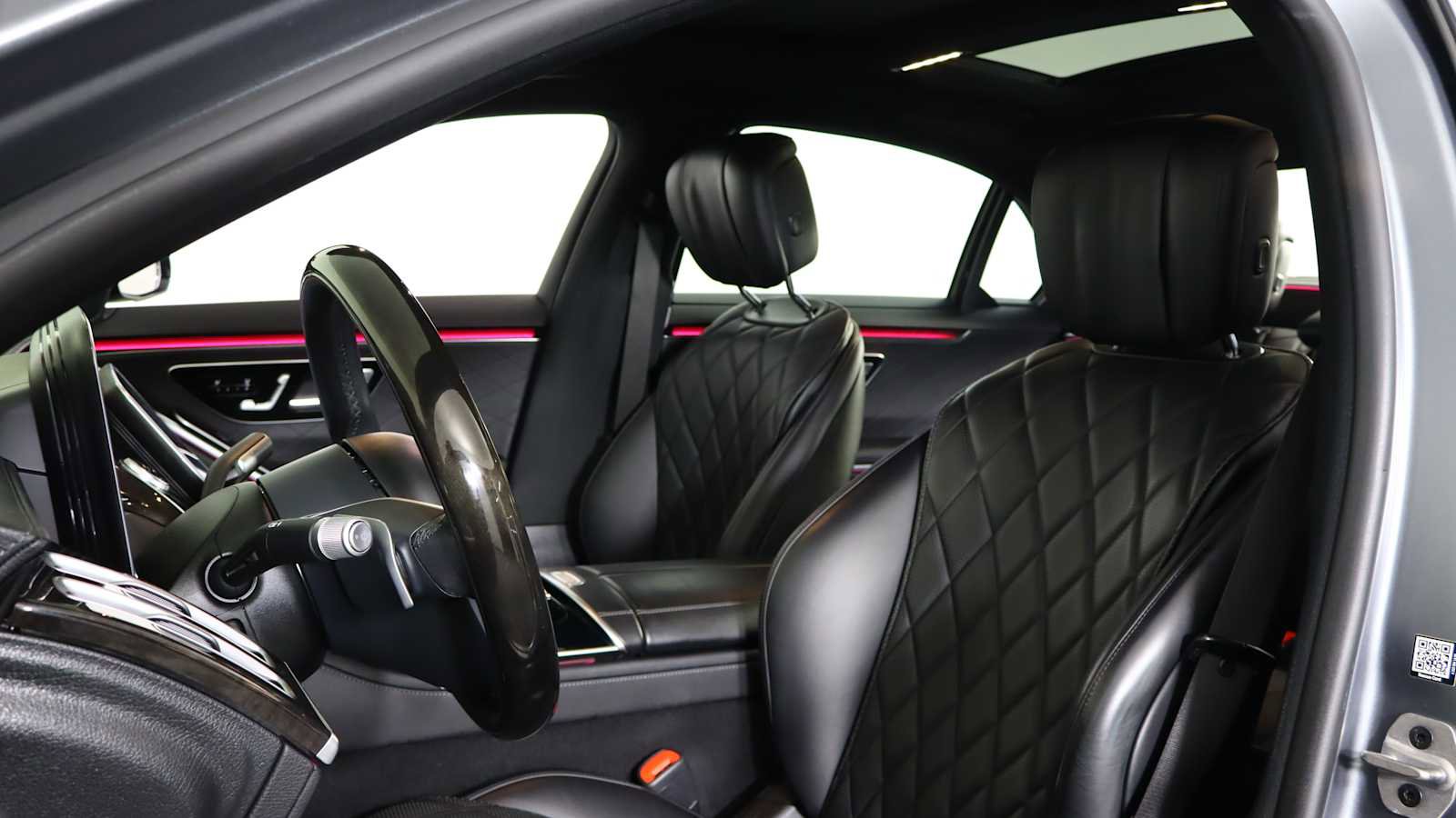 Used 2024 Mercedes-Benz S 580 4MATIC Sedan image 9