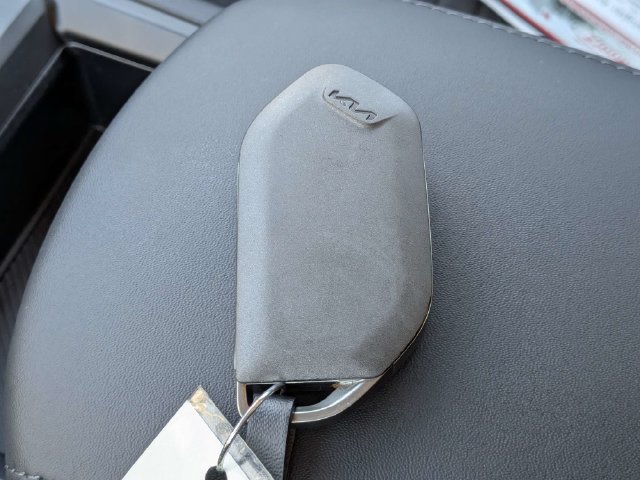 Used 2026 Kia K5 LXS FWD image 29