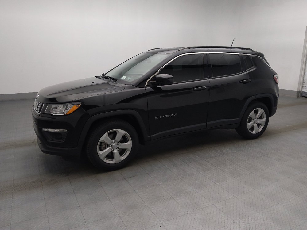 Used 2020 Jeep Compass Latitude FWD image 2