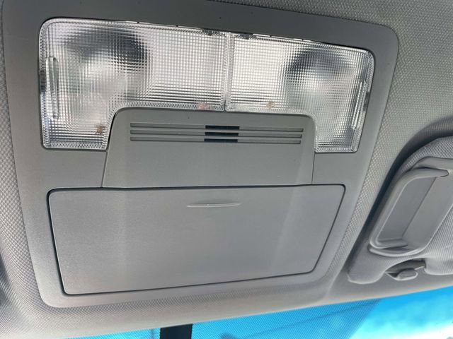 Used 2014 Toyota Camry SE image 23