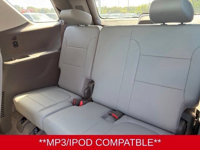 Used 2019 Chevrolet Traverse LT FWD image 22