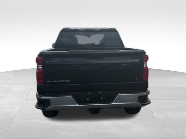 Used 2023 Chevrolet Silverado 1500 LT AWD/4WD image 5