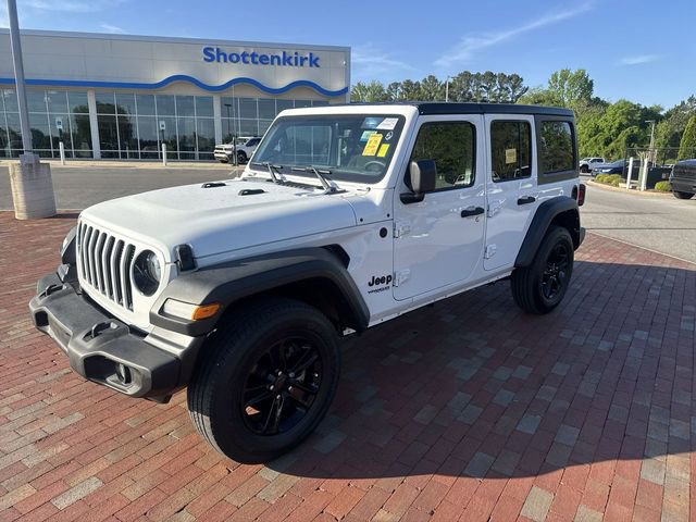 Used 2022 Jeep Wrangler Unlimited Sport image 4